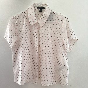 Short sleeve heart pattern button down